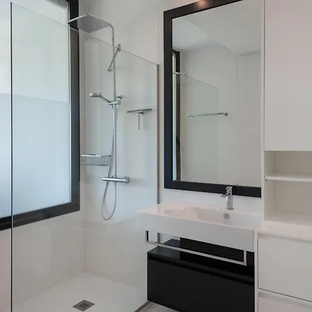 Panoramic Views And Large Garden In Atalaya Hills Apartman Estepona