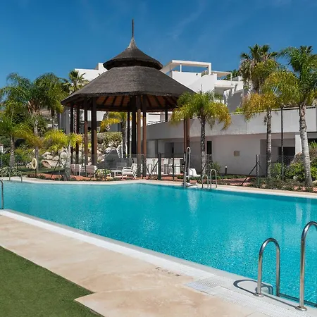 Panoramic Views And Large Garden In Atalaya Hills Estepona
