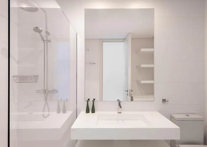 Panoramic Views And Large Garden In Atalaya Hills Appartamento Estepona