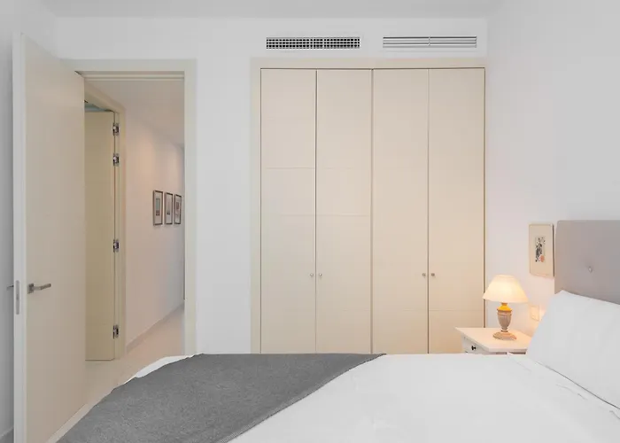 Apartamento Panoramic Views And Large Garden In Atalaya Hills *