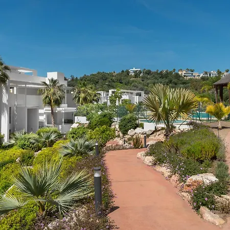 Panoramic Views And Large Garden In Atalaya Hills شقة *